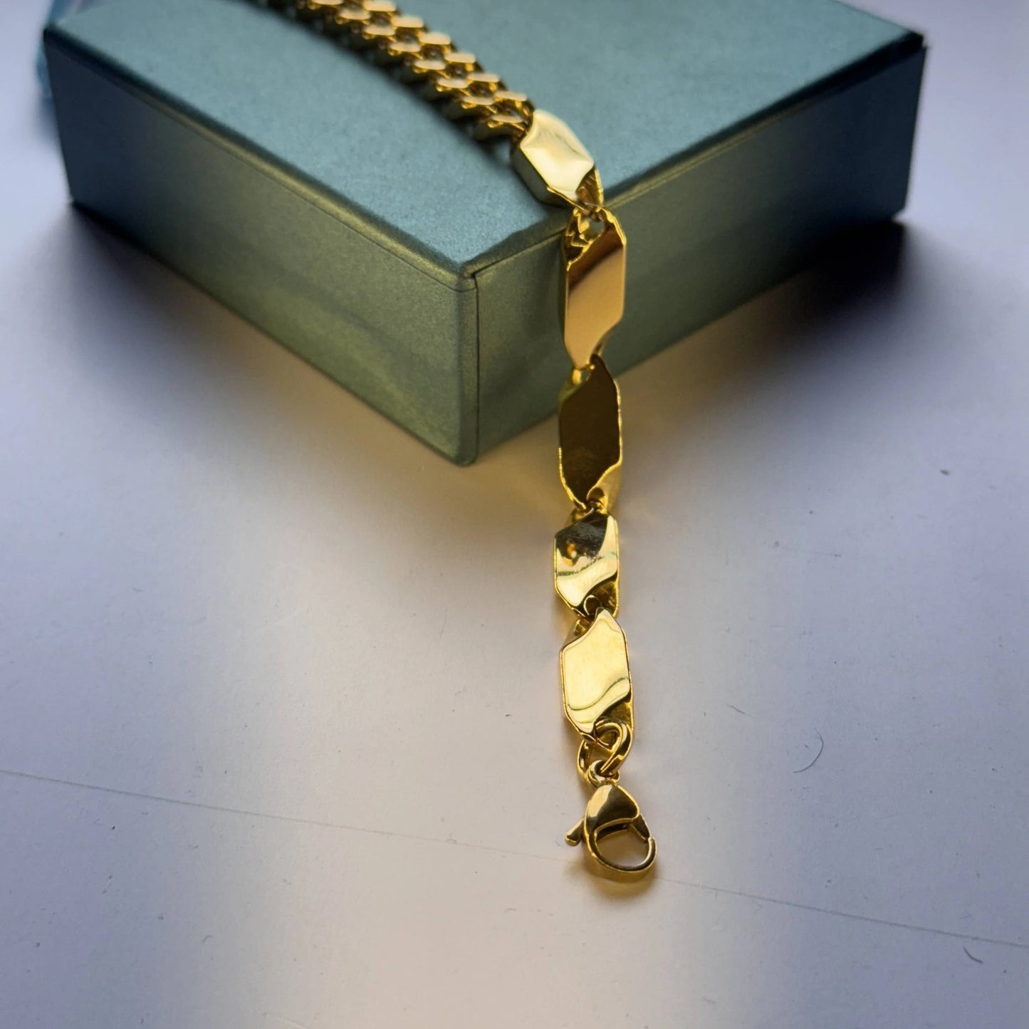 Trending Design Gold Plated Pokal Nawabi Bracelet for Men – Elegant & Royal Look
