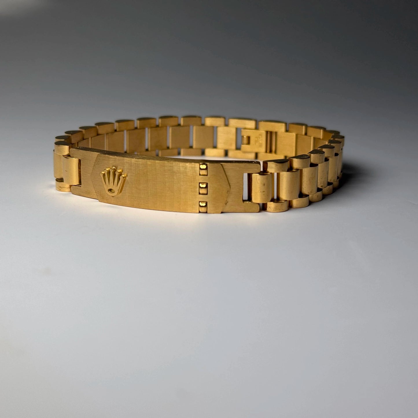 Luxury Rolex-Inspired Gold Bracelet for Men with Diamond Accents – Premium Design & Elegant Finish