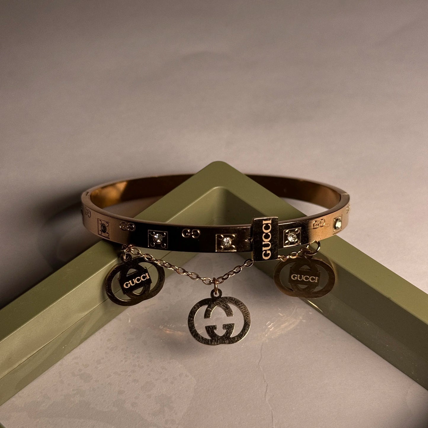 Trendy Gucci Girls Bracelet – Premium Gold-Plated Designer Bracelet | Stylish, Lightweight & Adjustable